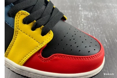 SE Jordan Low Black DN3739-060 Retro 1 Multi-Color 0727